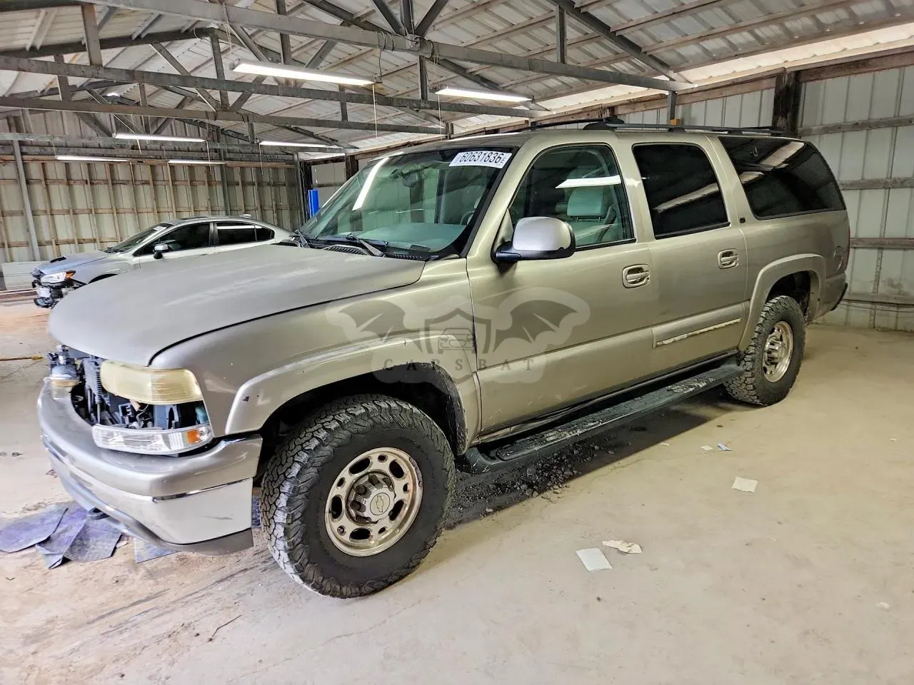 Chevrolet Suburban 8.1L 8 2001