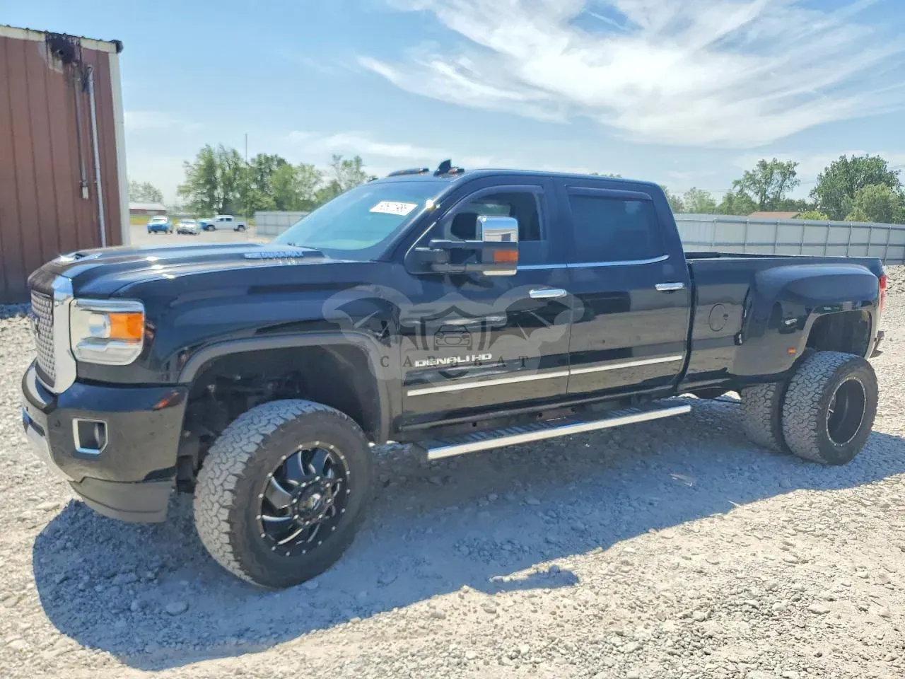 GMC Sierra 6.6L 8 2017