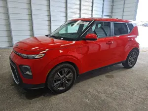 Kia Soul 2.0L 4 2021