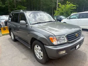 Toyota Land Cruiser 4.7L 8 2000