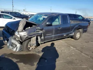 Toyota Tacoma 2.7L 4 2013