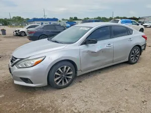 Nissan Altima 2.5L 4 2017