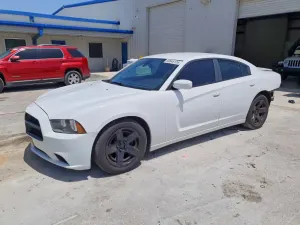 Dodge Charger 5.7L 8 2013