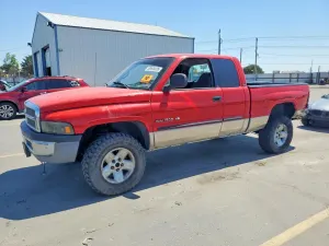 Dodge RAM 5.9L 8 2001