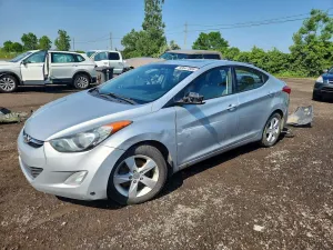 Hyundai Elantra 1.8L 4 2013
