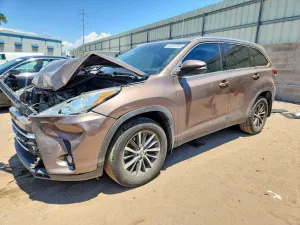 Toyota Highlander 3.5L 6 2019