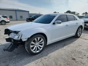 Chrysler 300 TOURING 3.6L 6 2019