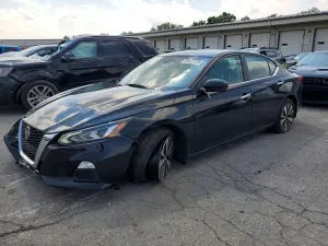 Nissan Altima 2.5L 4 2022