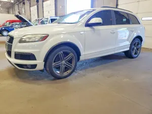 Audi Q7 3.0L 6 2012