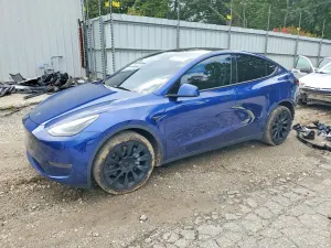 Tesla Model Y 2024