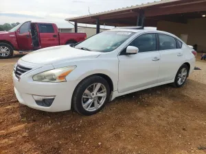 Nissan Altima 2.5L 4 2013