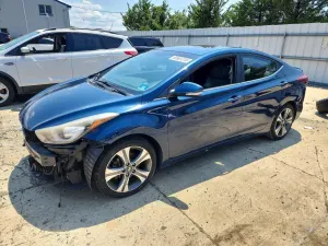 Hyundai Elantra 2.0L 4 2015