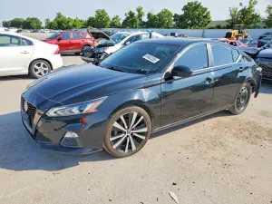 Nissan Altima 2.5L 4 2021