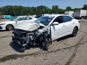 Nissan Sentra 2.0L 4 2025