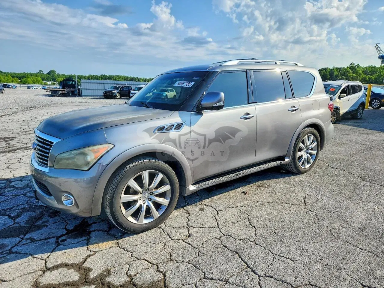 Infiniti QX56 5.6L 8 2011