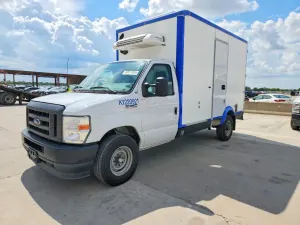 Ford Econoline 7.3L 8 2023