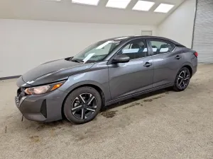 Nissan Sentra 2.0L 4 2025