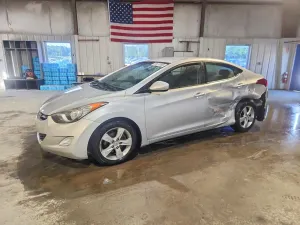 Hyundai Elantra 1.8L 4 2012