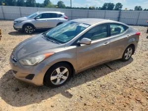 Hyundai Elantra 1.8L 4 2013