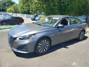 Nissan Altima 2.5L 4 2026