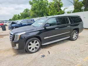 Cadillac Escalade 6.2L 8 2015