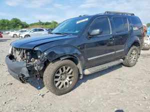Nissan Pathfinder 4.0L 6 2011