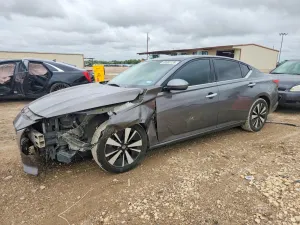 Nissan Altima 2.5L 4 2019