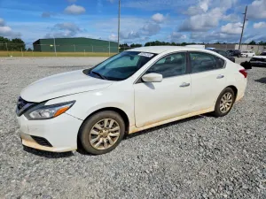 Nissan Altima 2.5L 4 2017
