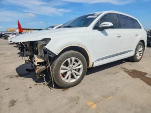 Audi Q7 2.0L 4 2017