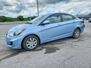 Hyundai Accent 1.6L 4 2012