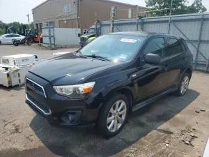 Mitsubishi Outlander 2.0L 4 2015