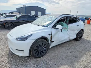 Tesla Model Y 2022