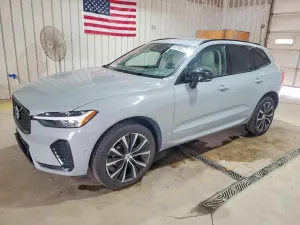 Volvo XC60 2.0L 4 2025