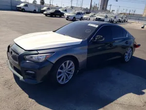 Infiniti Q50 3.7L 6 2015
