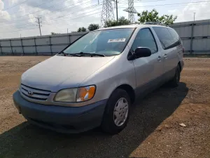 Toyota Sienna 3.0L 6 2002