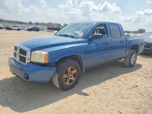 Dodge Dakota 3.7L 6 2006