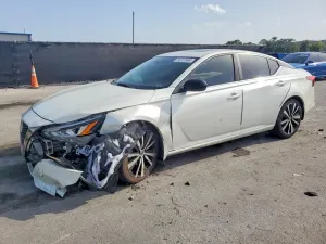 Nissan Altima 2.5L 4 2020