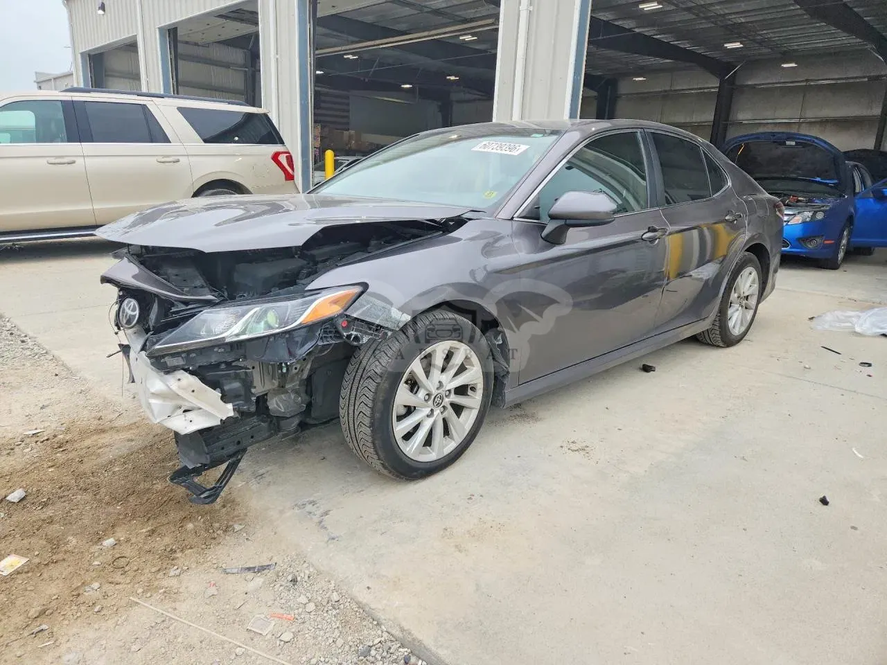 Toyota Camry 2.5L 4 2021