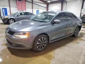 Volkswagen Jetta 1.8L 4 2014