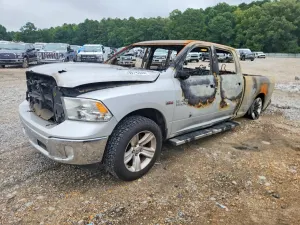 RAM 1500 5.7L 8 2014