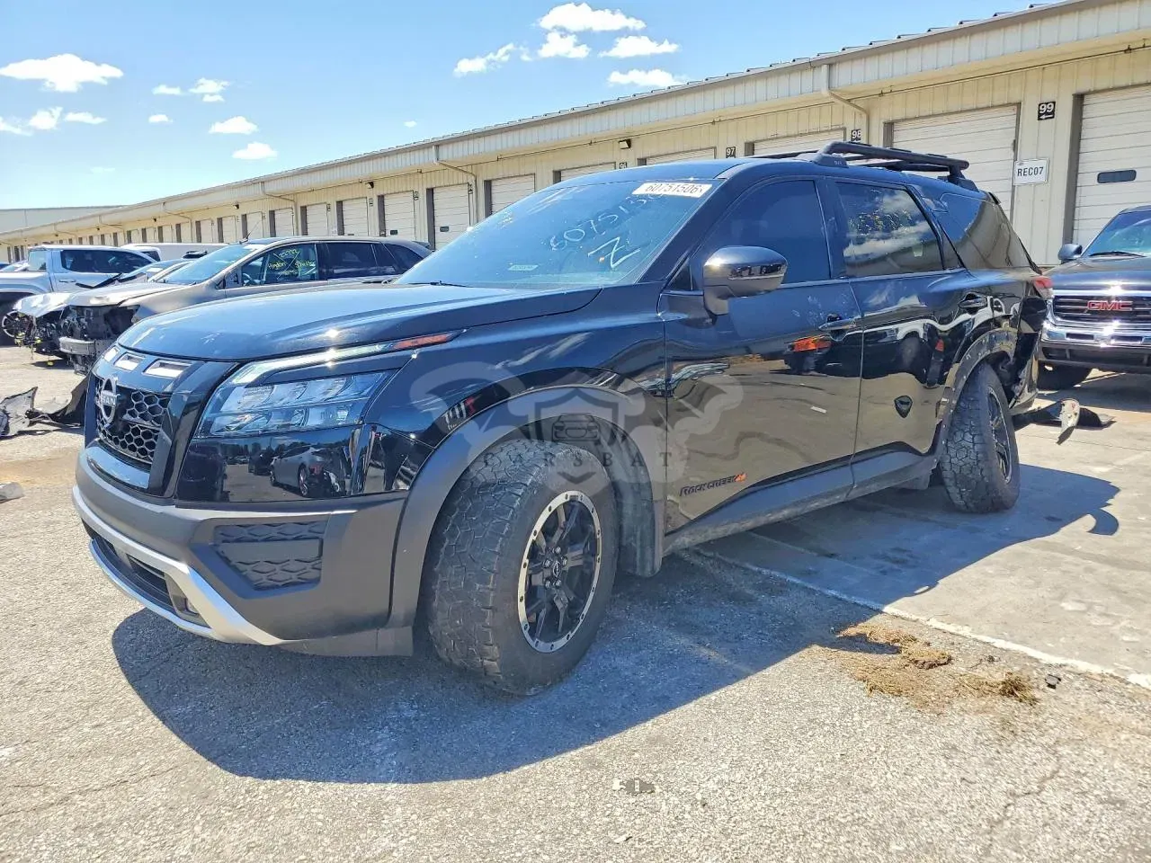 Nissan Pathfinder 3.5L 6 2025
