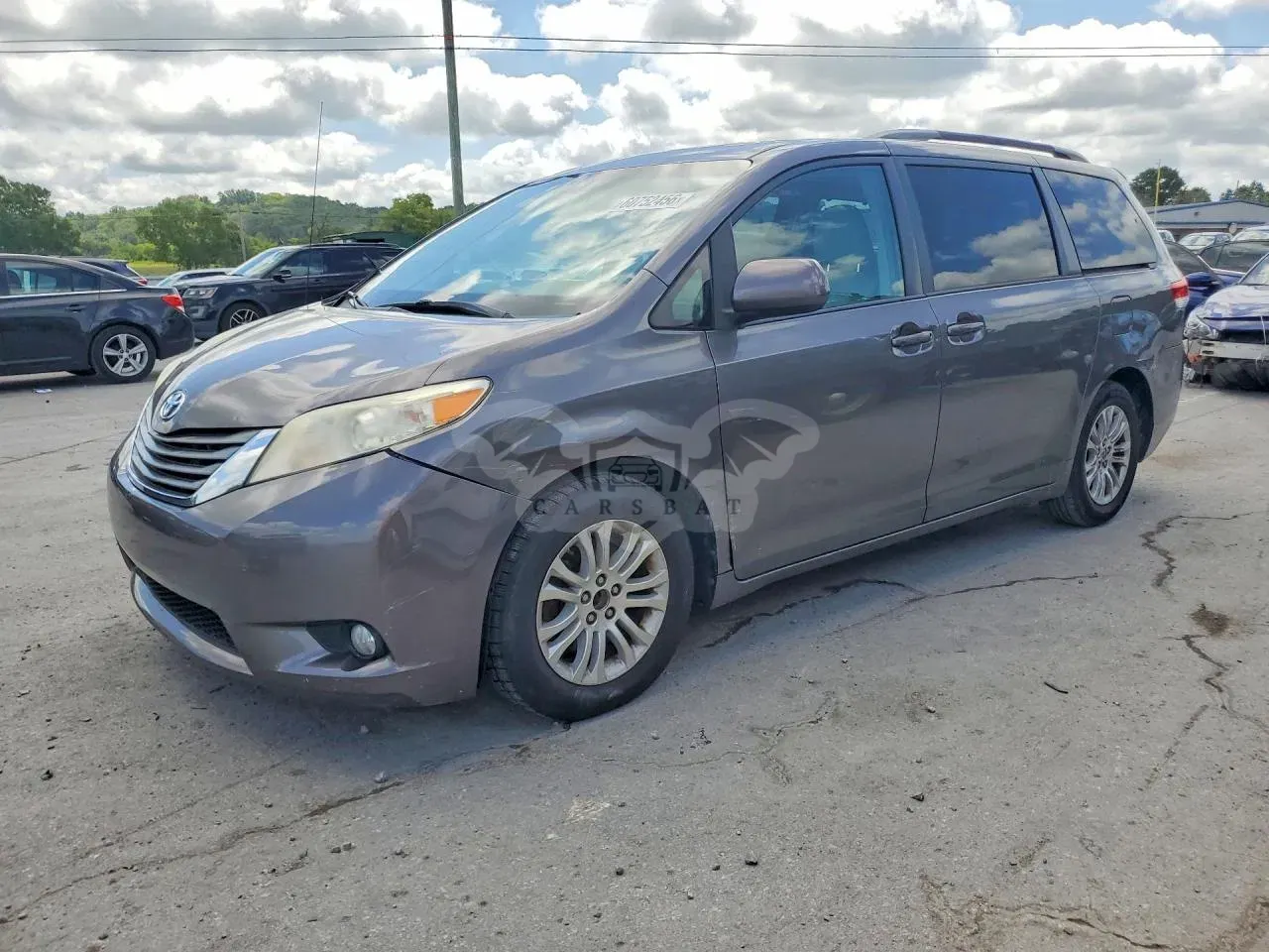 Toyota Sienna 3.5L 6 2014