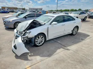 Lexus ES 3.5L 6 2012
