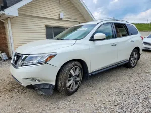 Nissan Pathfinder 3.5L 6 2015