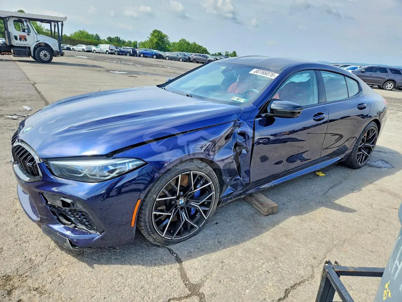 BMW M8 4.4L 8 2021