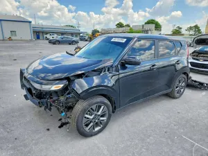 Kia Soul 2.0L 4 2022