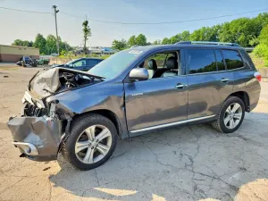 Toyota Highlander 3.5L 6 2012