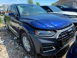 Audi Q5 2.0L 4 2022