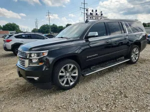 Chevrolet Suburban 5.3L 8 2015