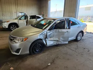 Toyota Camry 2.5L 4 2014